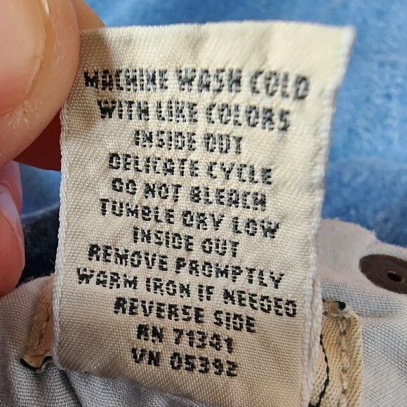 L.L. Bean Medium Wash High Rise Relaxed Fit Jeans Size 10 Petite - Picture 8 of 16